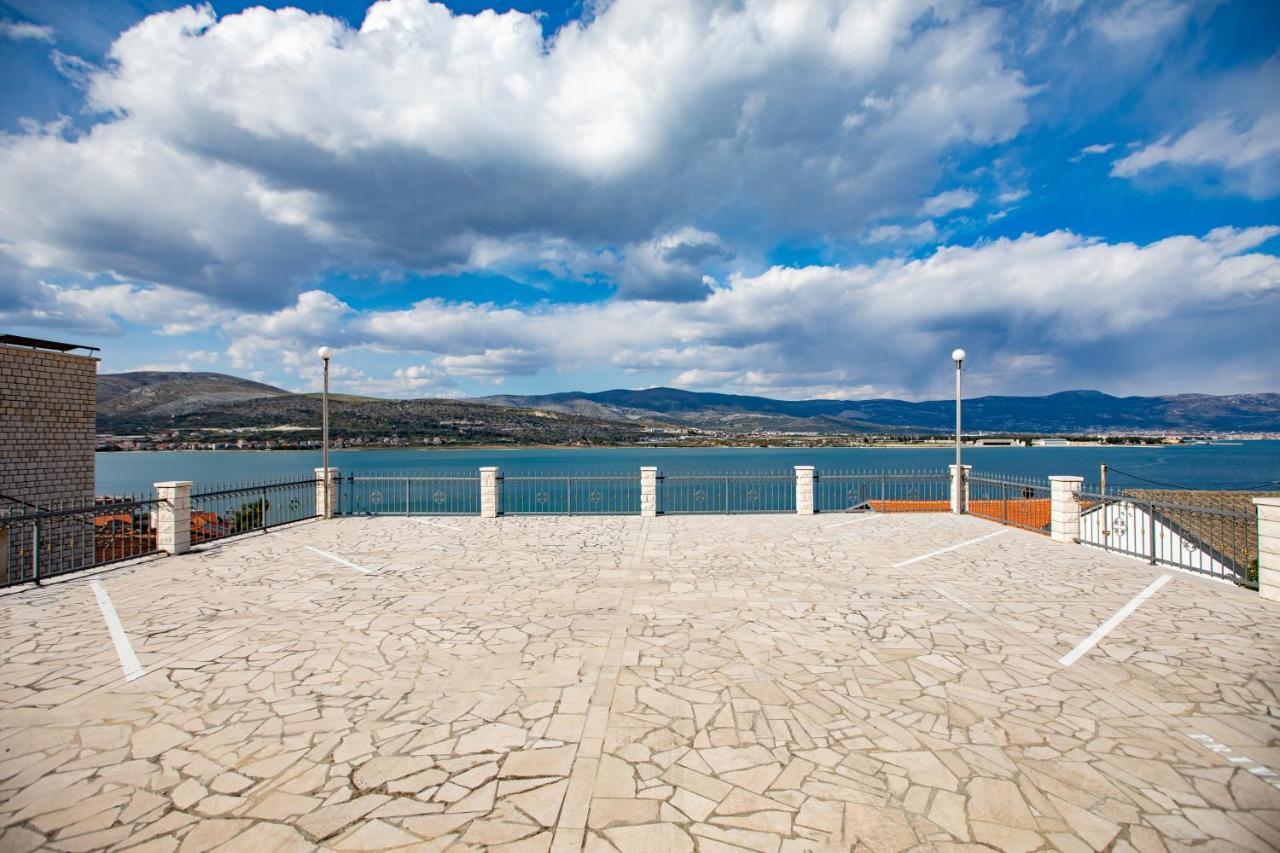 Hotel Buenavista Beach House Trogir Mastrinka Eksteriør billede