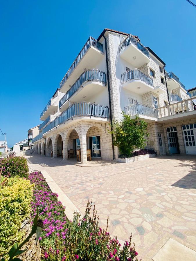 Hotel Buenavista Beach House Trogir Mastrinka Eksteriør billede