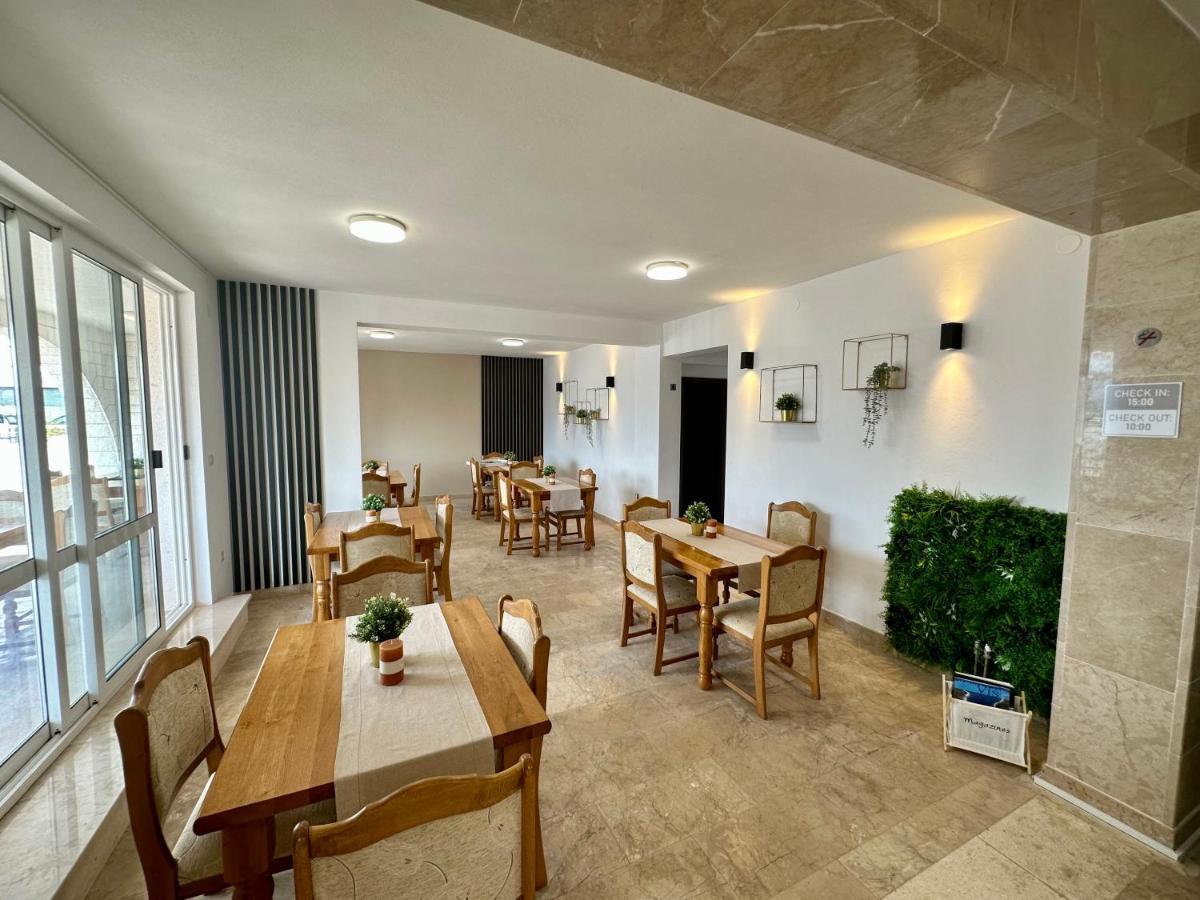 Hotel Buenavista Beach House Trogir Mastrinka Eksteriør billede