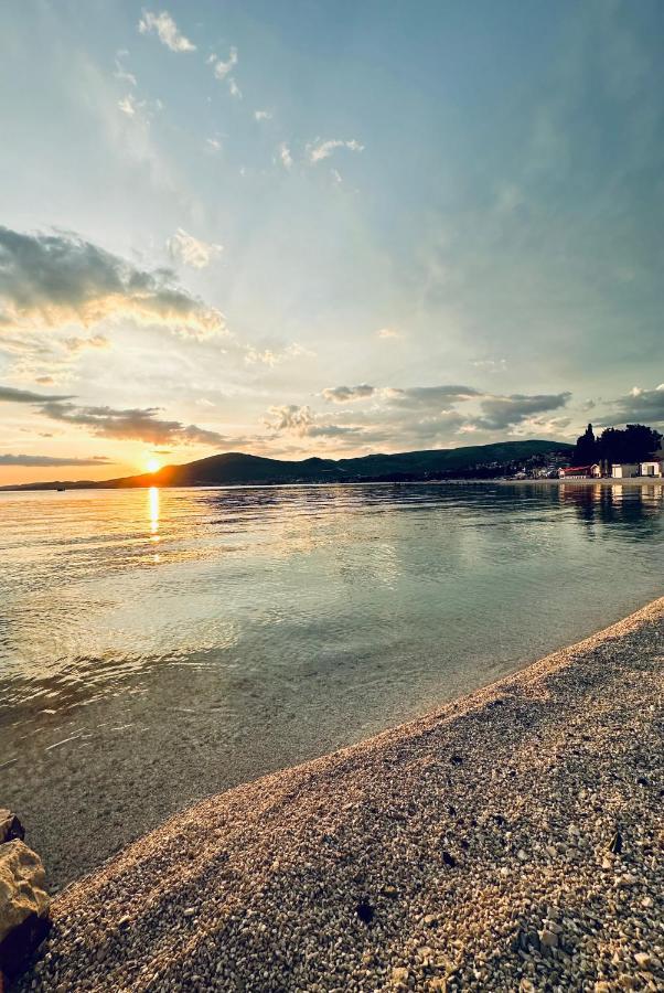 Hotel Buenavista Beach House Trogir Mastrinka Eksteriør billede